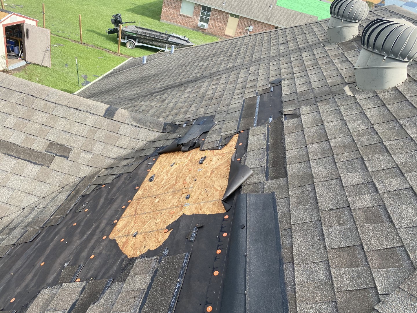 Roof tarping, board up services, and disaster recovery you can count on